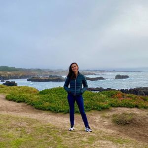 Meet your Posher, Jeanette